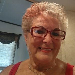 Meet your Posher, Diane